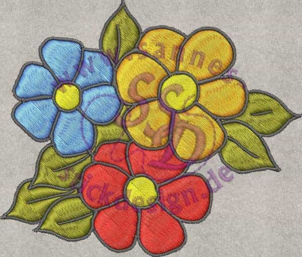 Stickmotiv: drei kleine Blumen